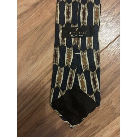 100% Silk Tie by BILL BLASS BLACK LABEL Vintage ART DECO design 58”x 4" - Picture 1 of 3